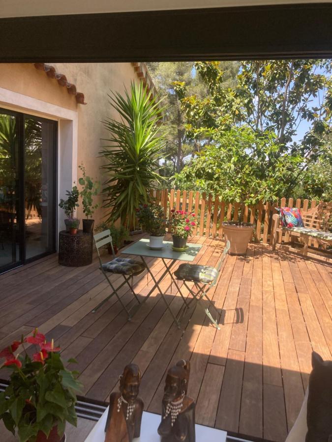 Villa de charme avec piscine et jacuzzi dans cadre exceptionnel Mirabeau Extérieur photo